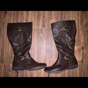 BOC brown boots